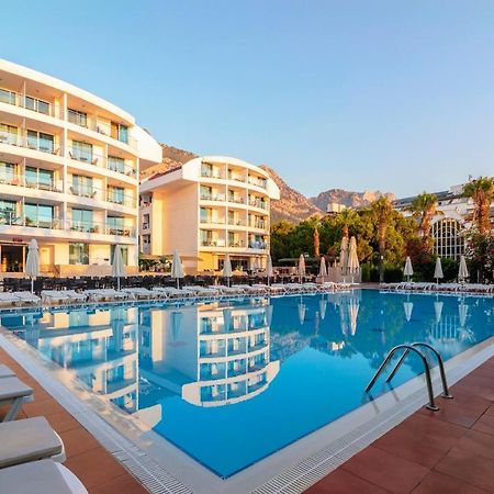 Ring Beach Hotel Белдиби Екстериор снимка